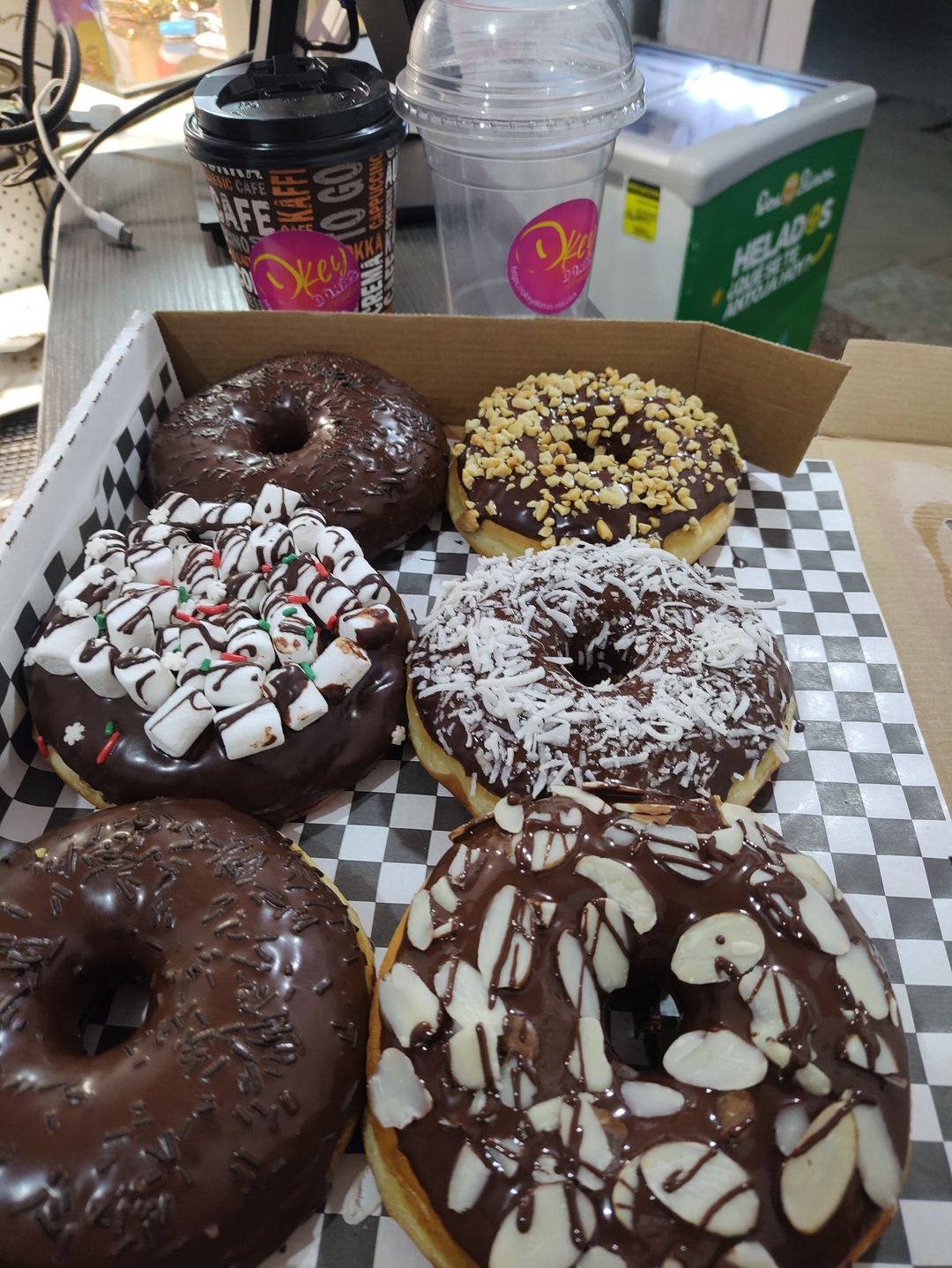 Caja de 6 donas Clásicas 