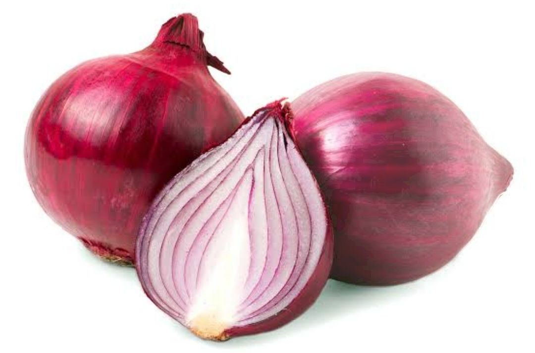 1kg red onions