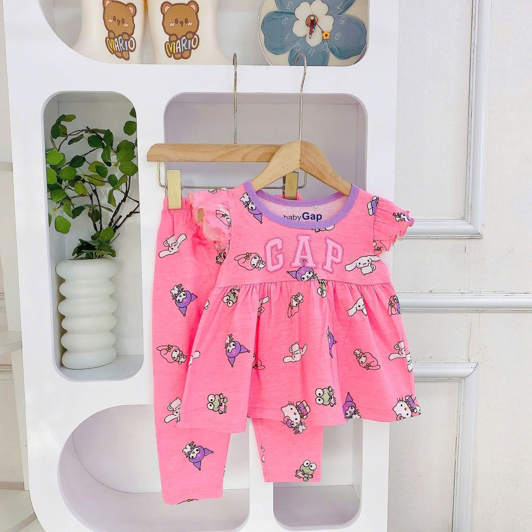 GAP Ruffled Sleeves Long Pants Set - Hello Kitty & Friends