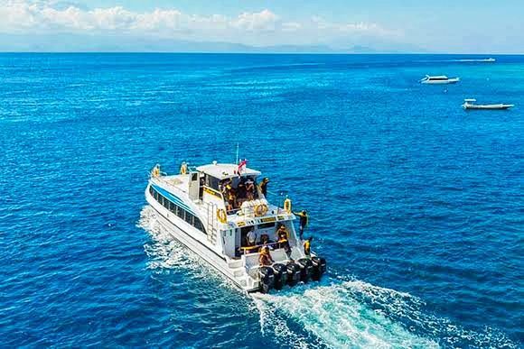 Fast boat from Padangbai port bali to Gili Trawanga ! Gili Air !  Lombok Bangsal port 