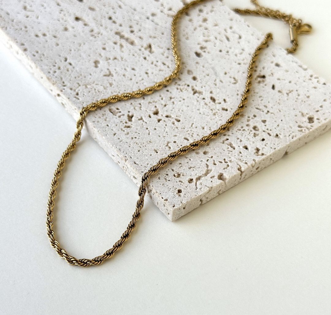 Twist Chain Necklace