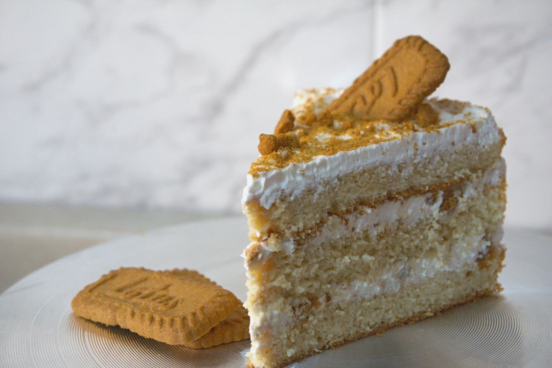 Rebanada de Pastel Tres Leches de Biscoff