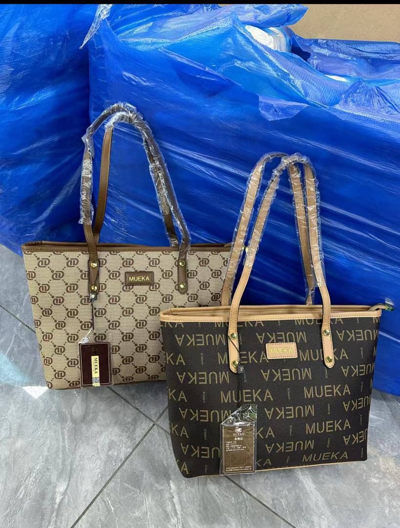 Women Quality Stock handbag 