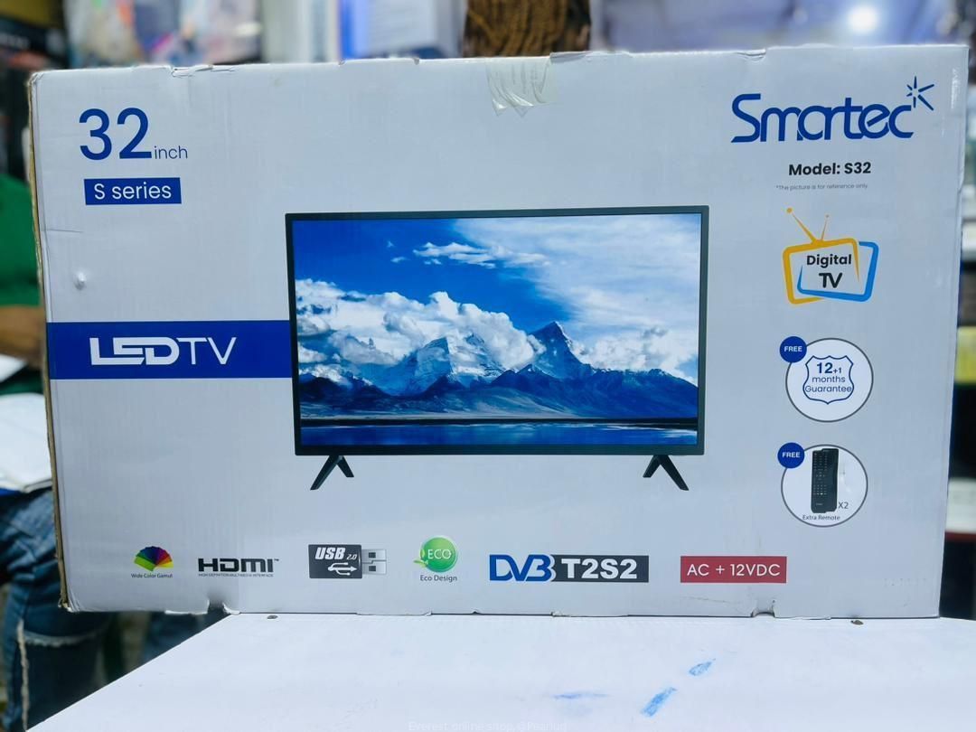 Smartec 32" Digital TV with inbuilt free to air decoder