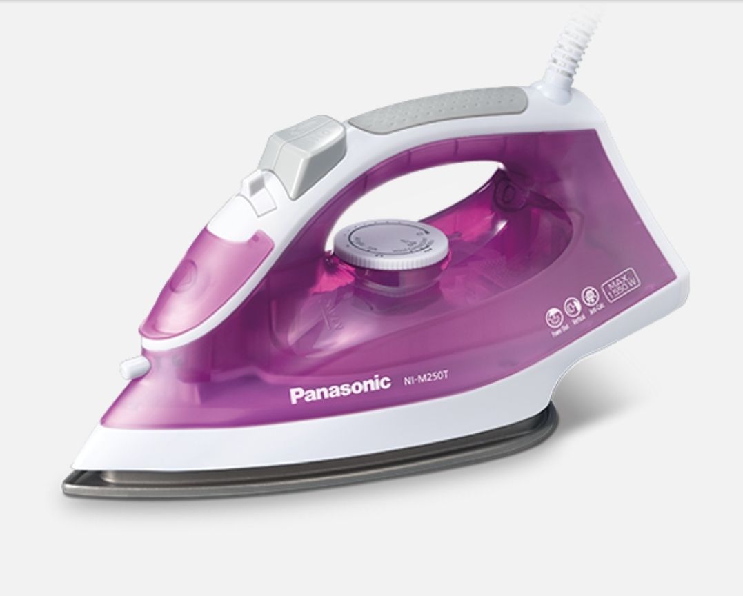 Panasonic NI-M250T Steam Iron. 1550W