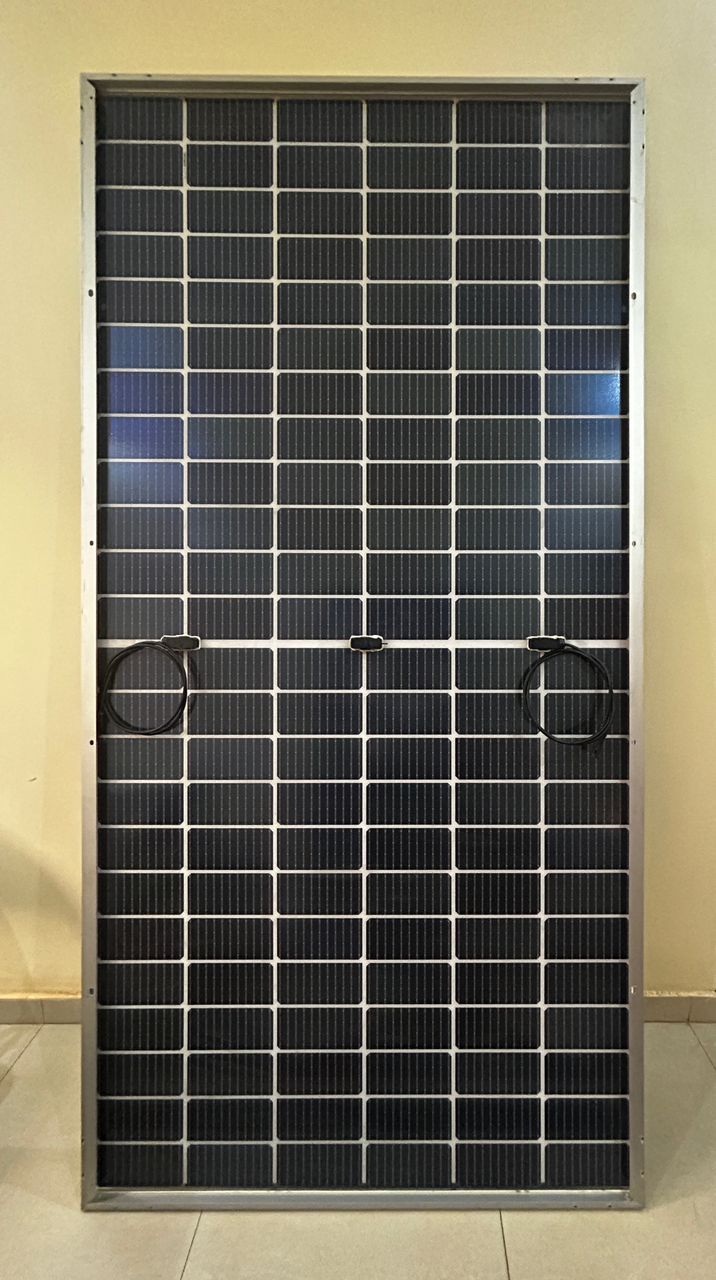 Panneaux solaires 630W