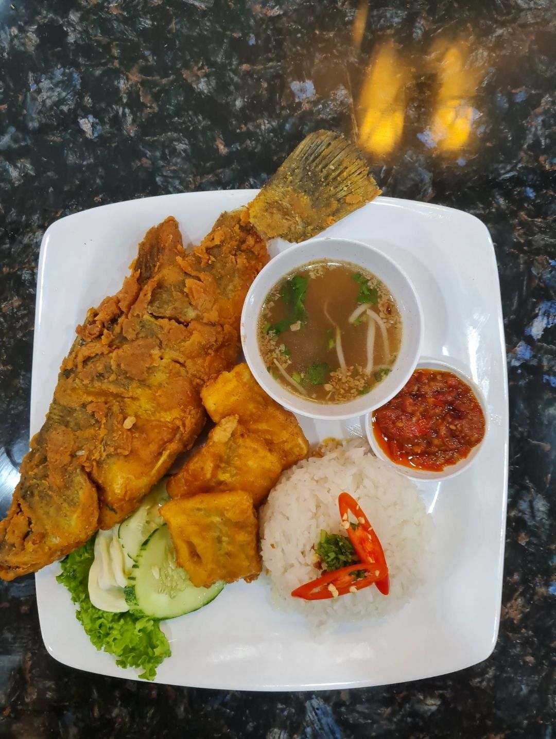 NASI SIAKAP PENYET