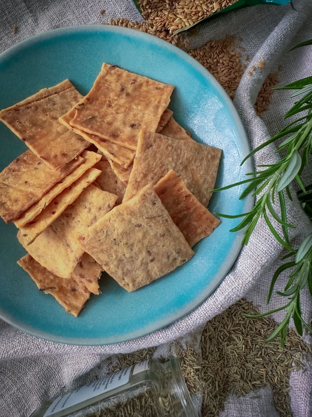 Rosemary Onion with Flaxseeds