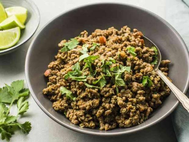 Minced Beef with Onions - لحمة مفرومة معصجة