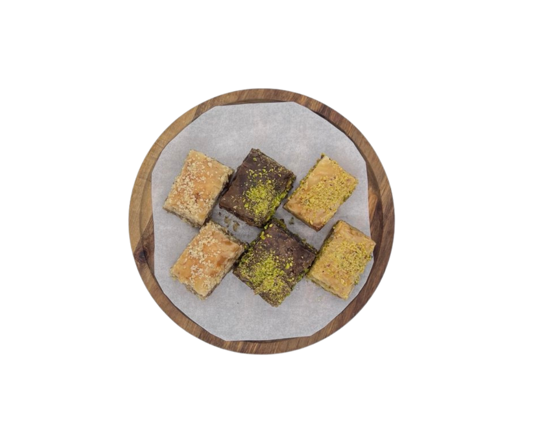 M Baklava set