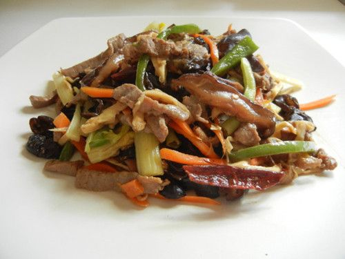 BEEF WITH VEGETABLE