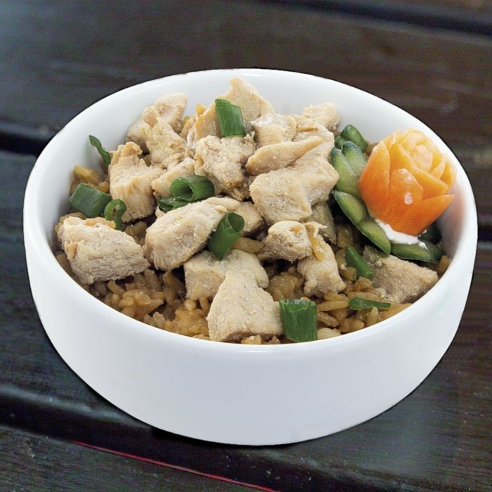 YAKIMESHI POLLO