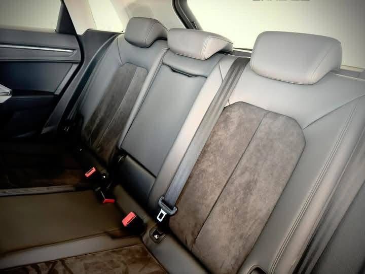 AUDI Q3 /2018