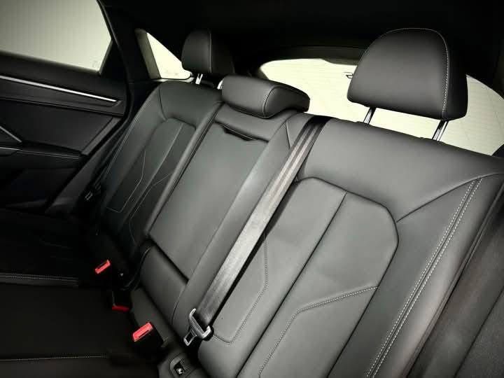 AUDI Q3 1.5 TFSI /2021