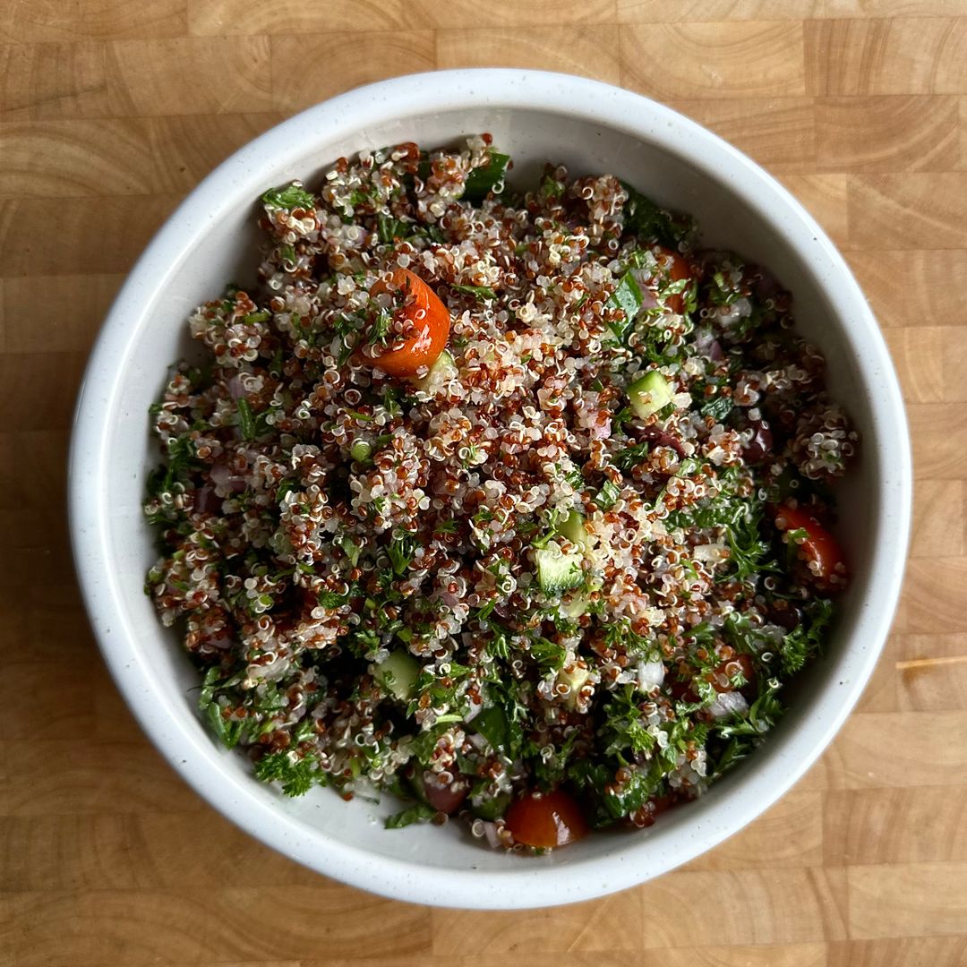 Salade de quinoa méditerranéenne 