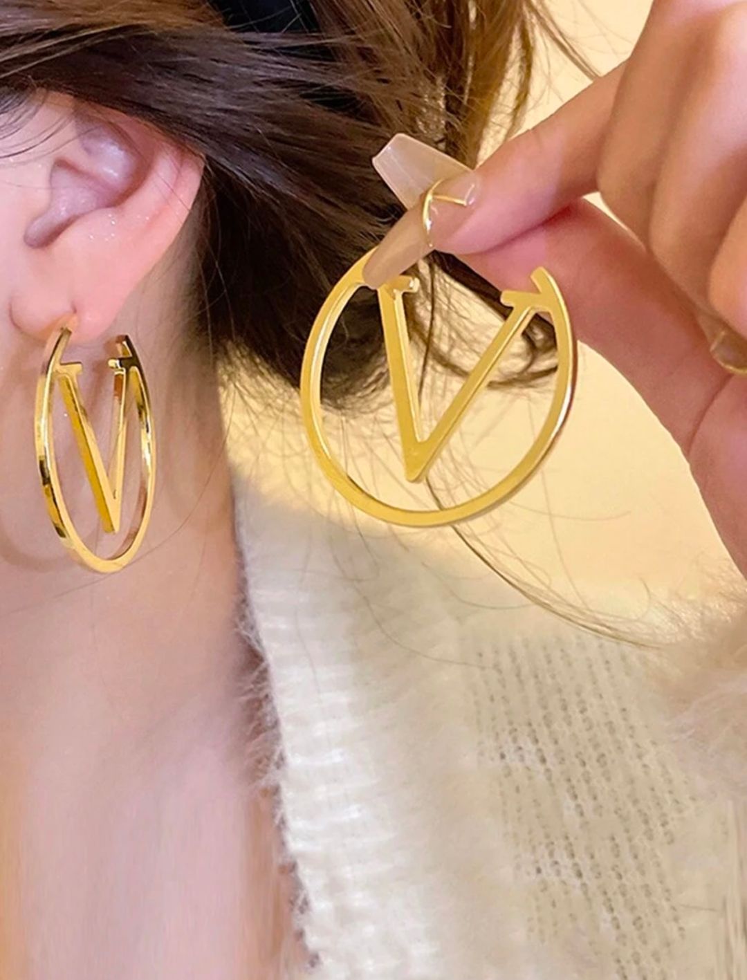 V Shaped Earrings 