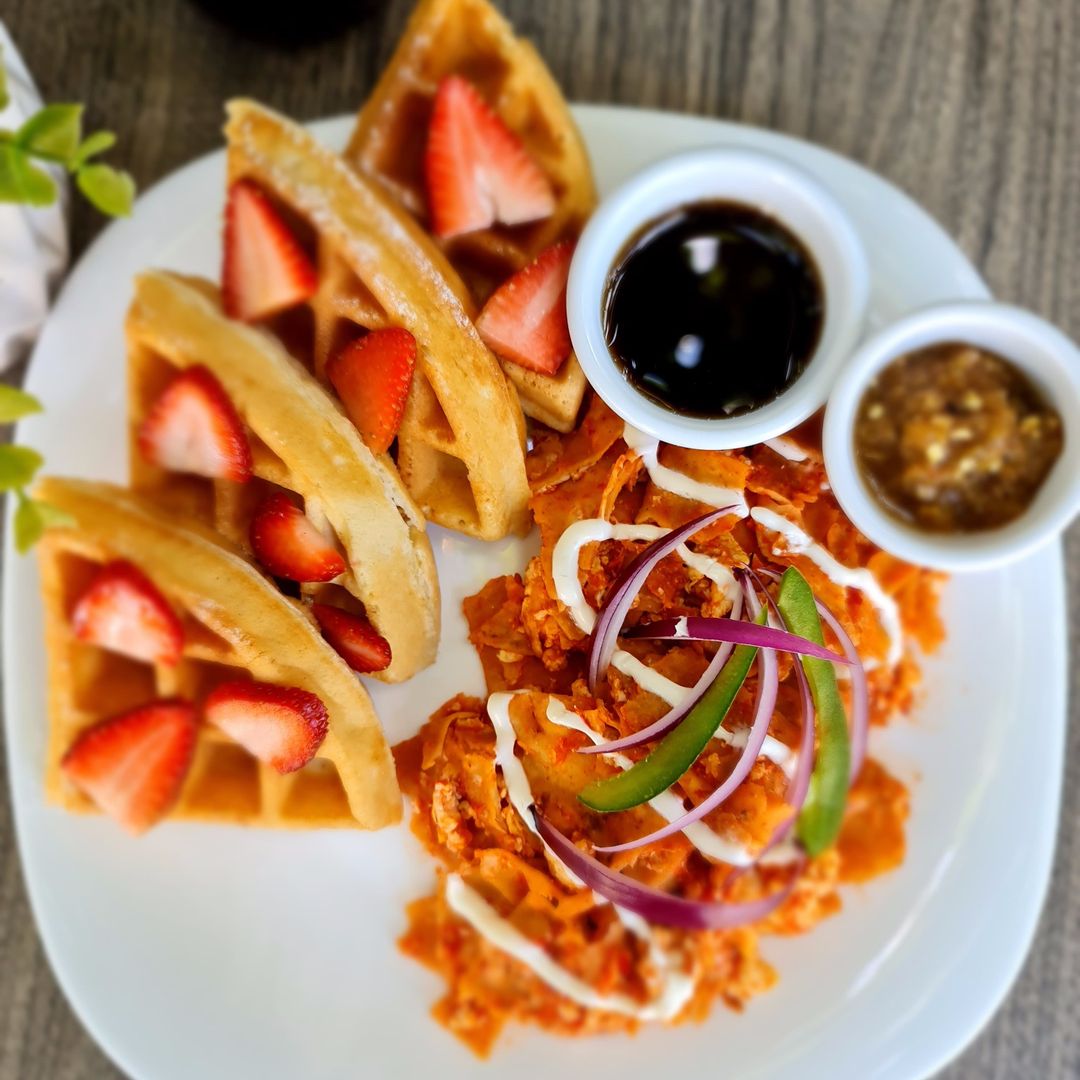 WAFFLE CHILAQUILES