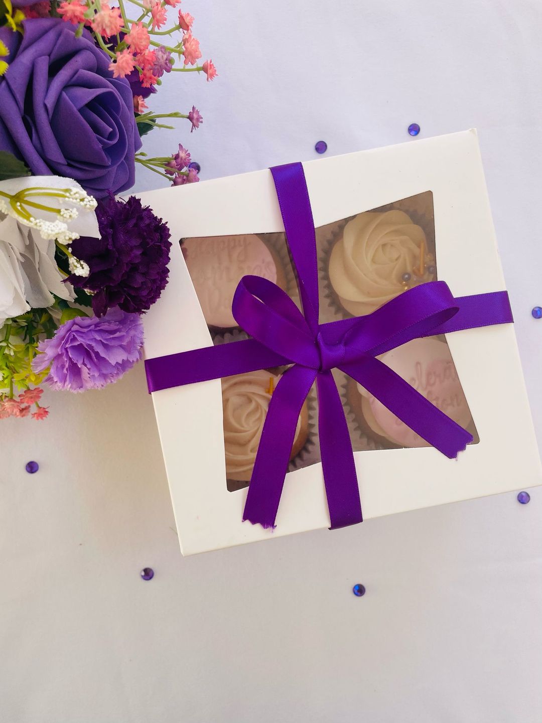 IWD Cupcake Box