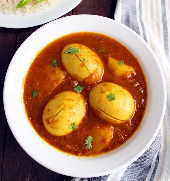 Dimer Jhol (Egg curry)