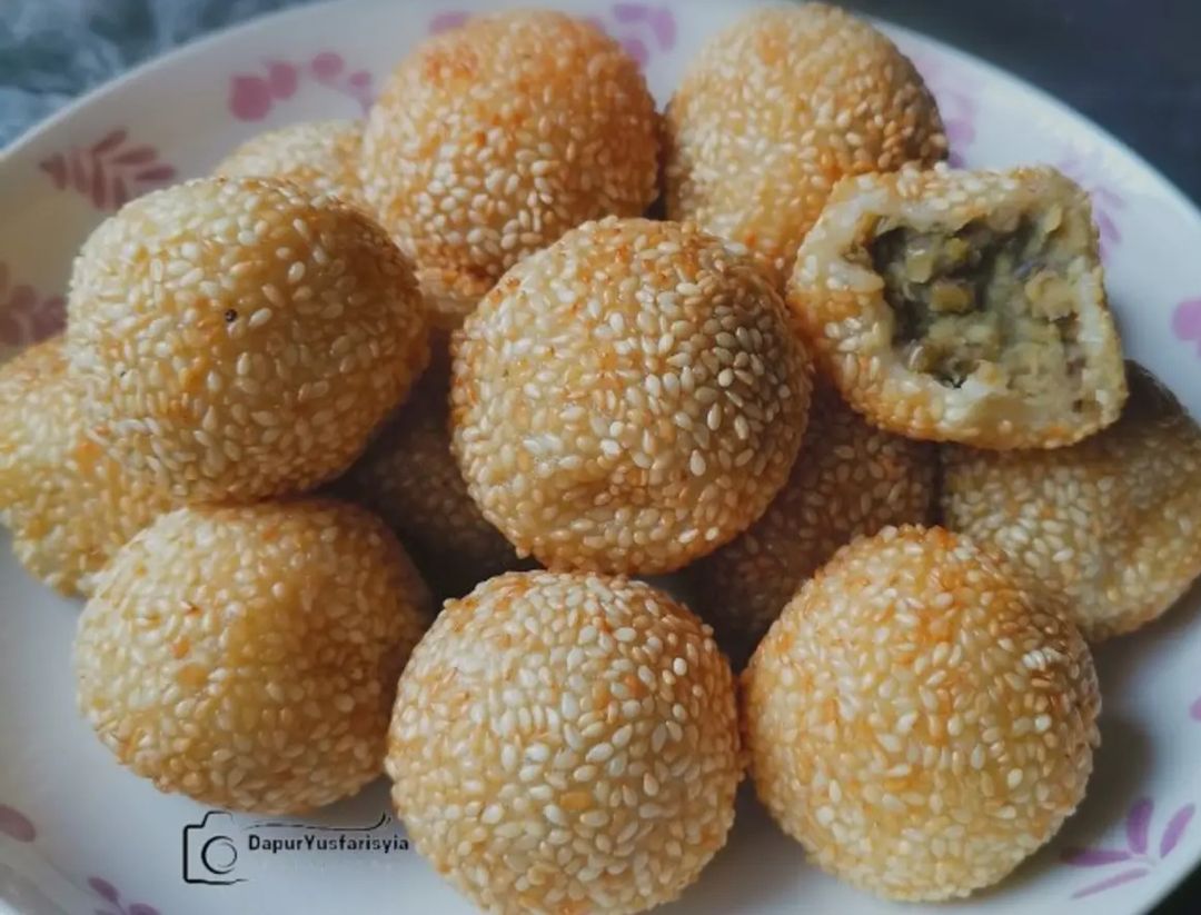 Kuih Bom Kacang Hijau /pek