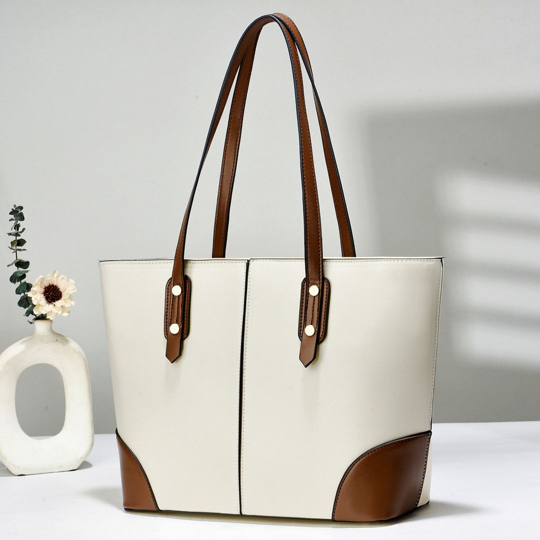 Lady bag 15000 usafiri 