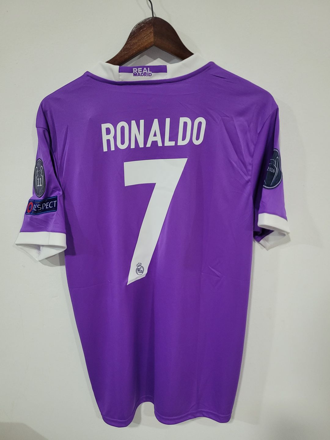 Real Madrid 2016/17 Kits