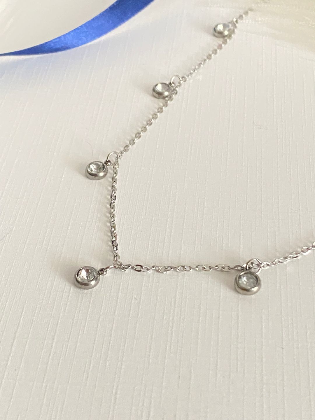 Shimmer necklace