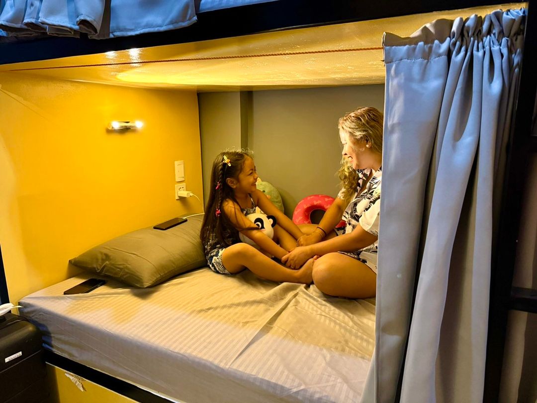 Double Bed |  All Genders | 1 pax 👤