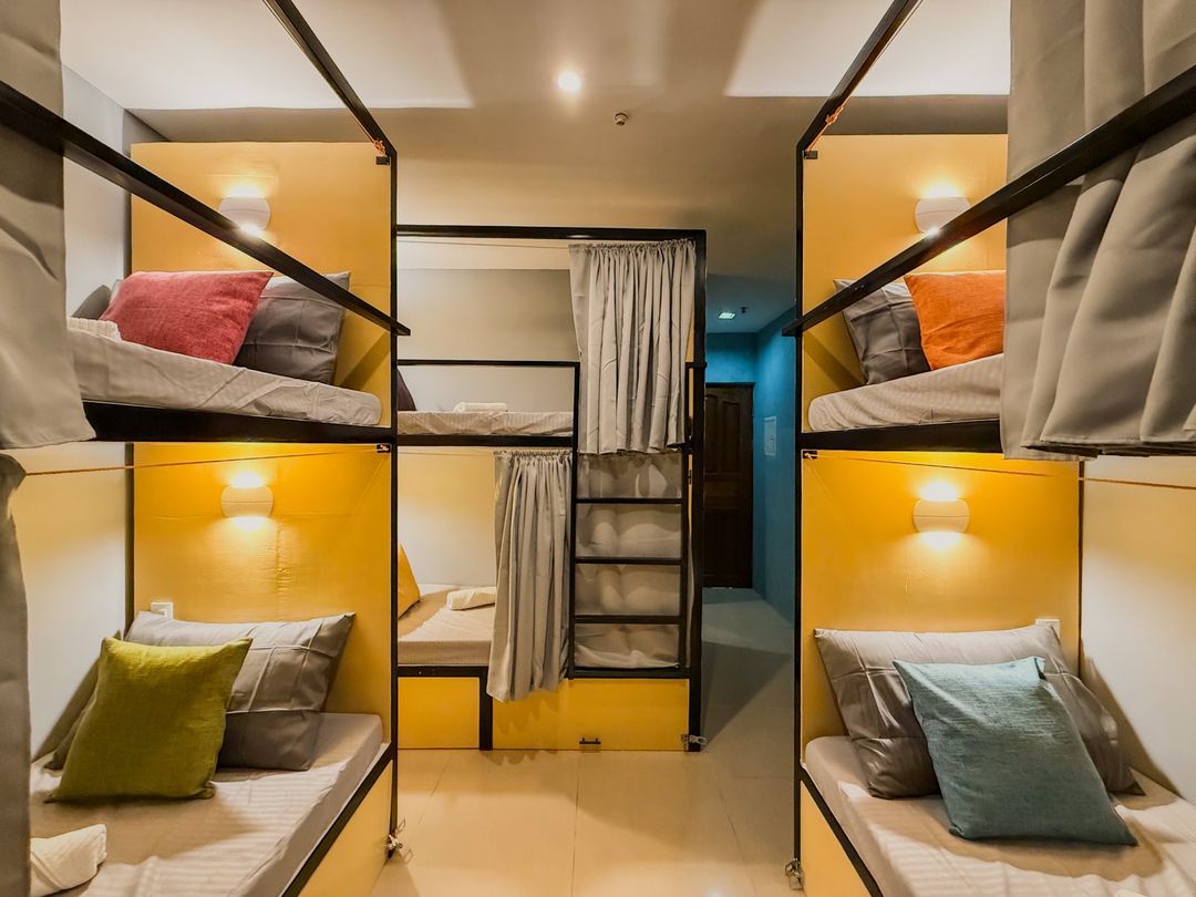 Single Bed | Females Only 🙎‍♀️