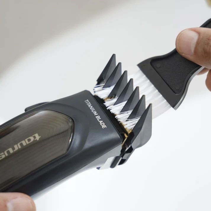 HAIR CLIPPER - TAURUS -MITHOS AVANT (Ver