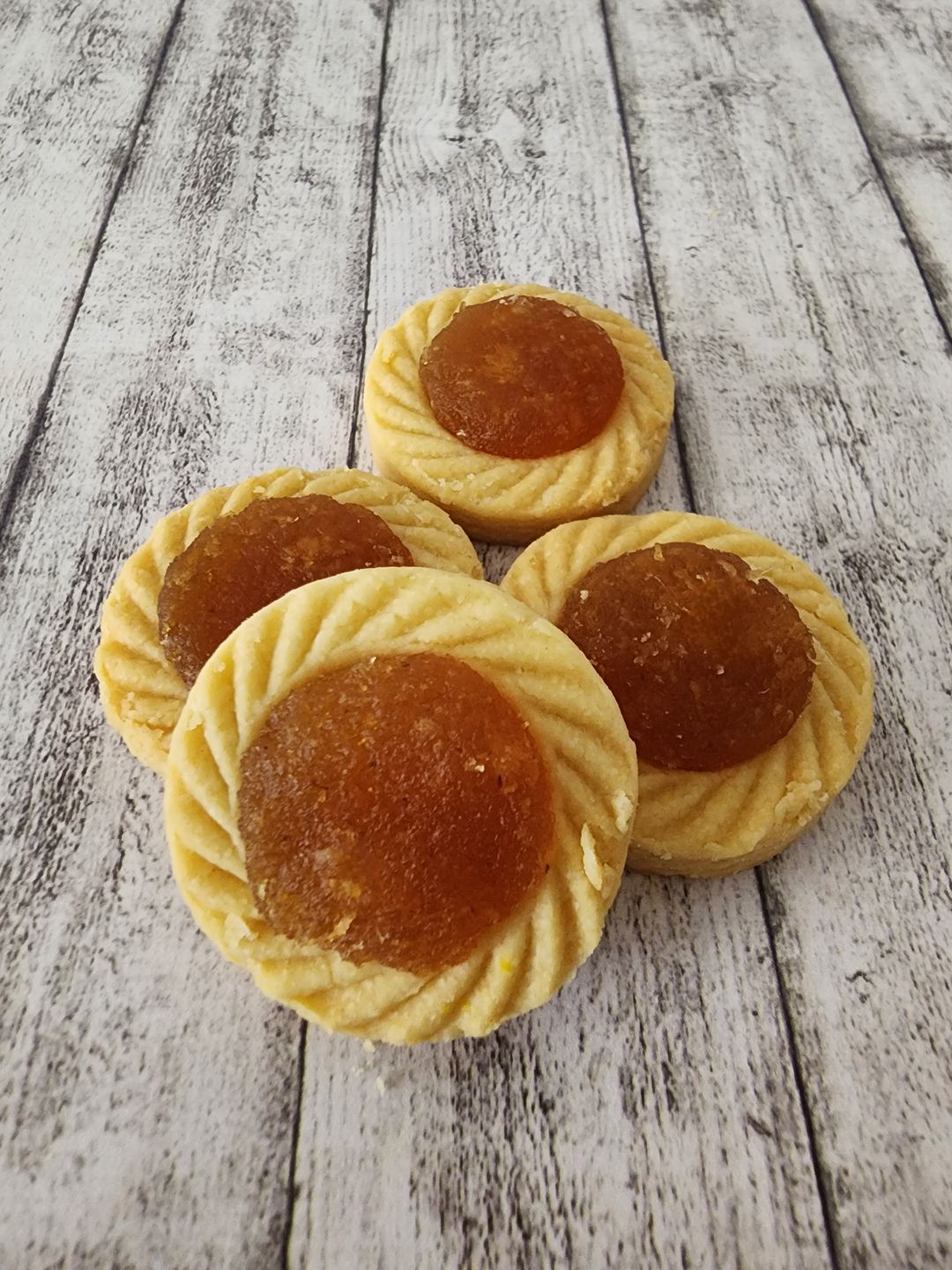 Pineapple tarts