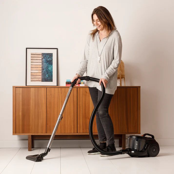 VACCUM CLEANER - TAURUS- GUZZLER CYCLONE (SVC8005)