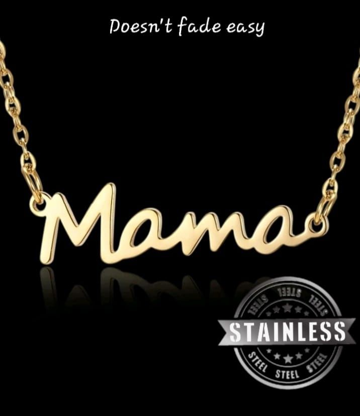 Mama Necklace (Gold Color) 