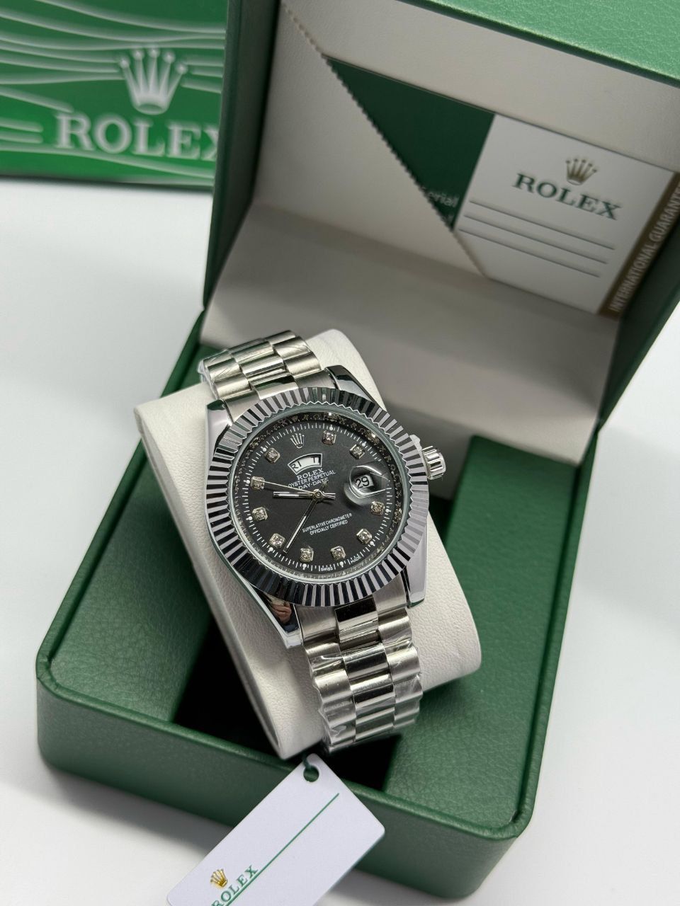 שעון רולקס  41mm- ‏סימן היכר בעולם המותרות  -  איכות גבוהה - העתק מדויק 