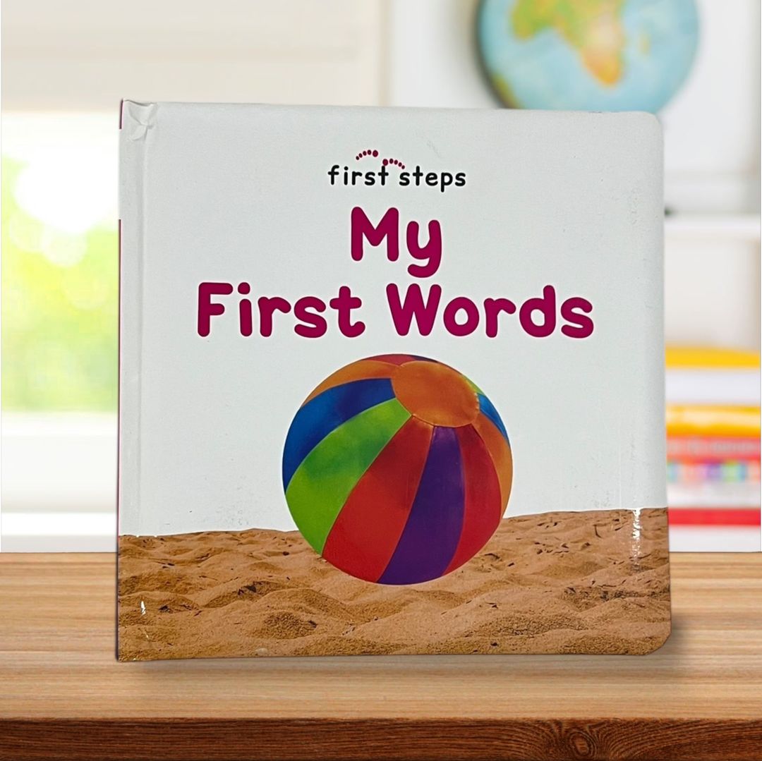 ‏كتاب my first word