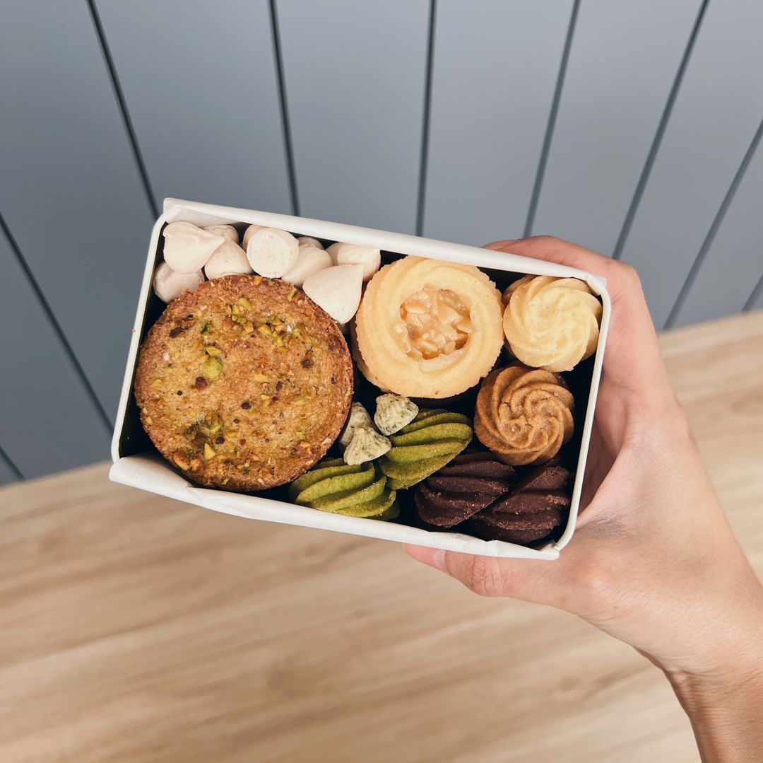 Grand Cookie Box