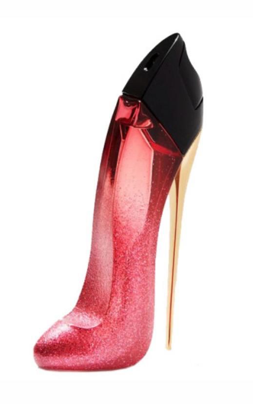 Very Good Girl Glam Carolina Herrera
