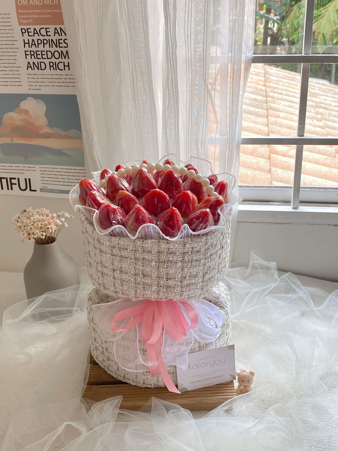 Strawberry Fabric Round Bouquet 