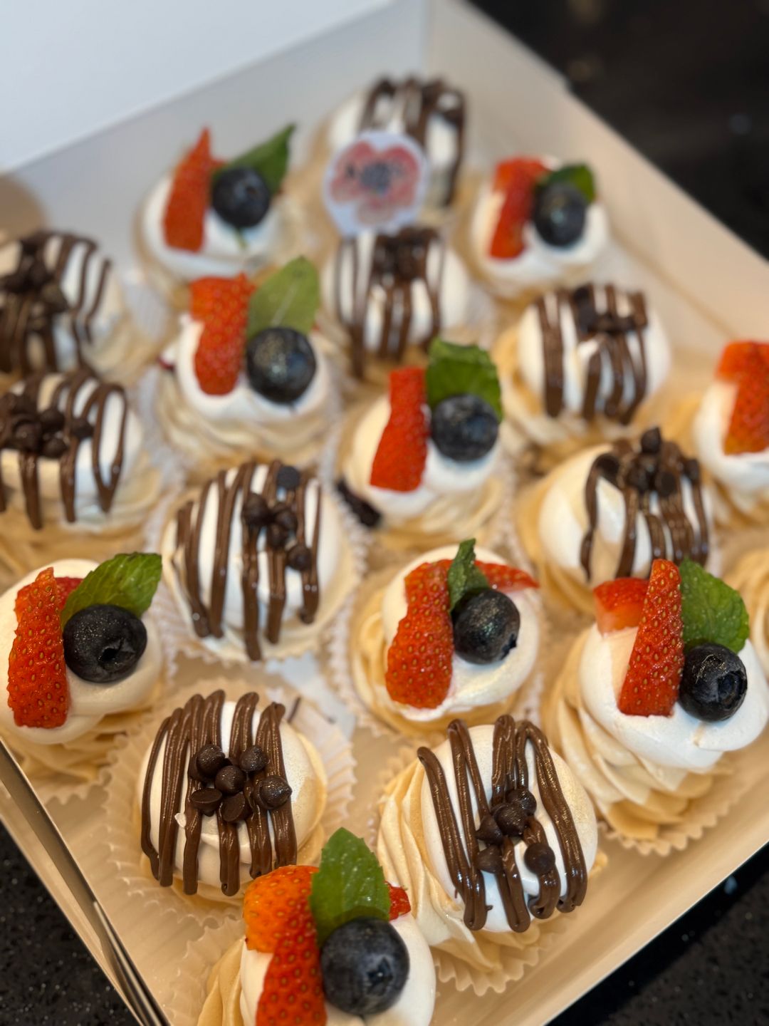 Mini Pavlova