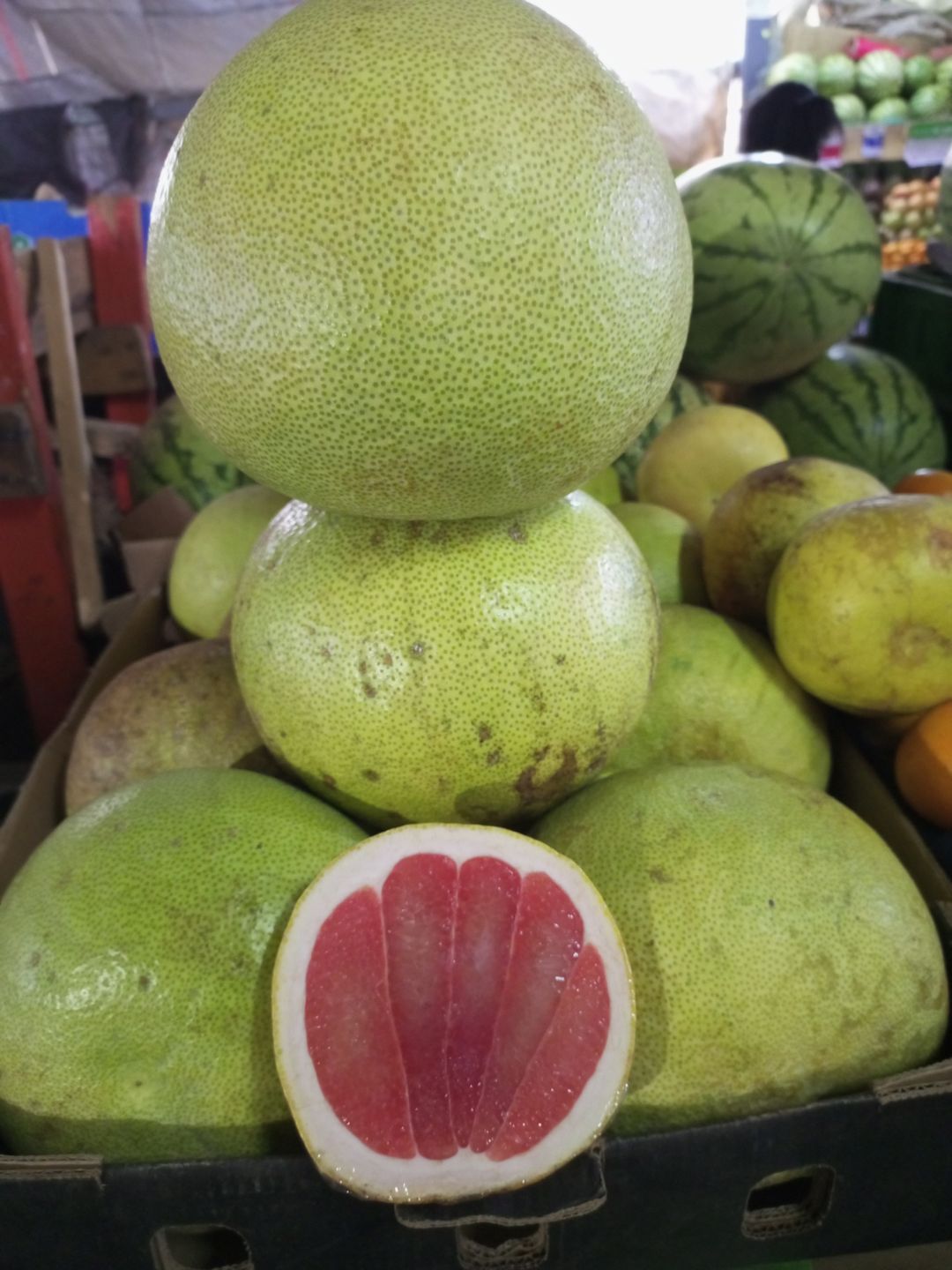 Local Grapefruits Per Kg
