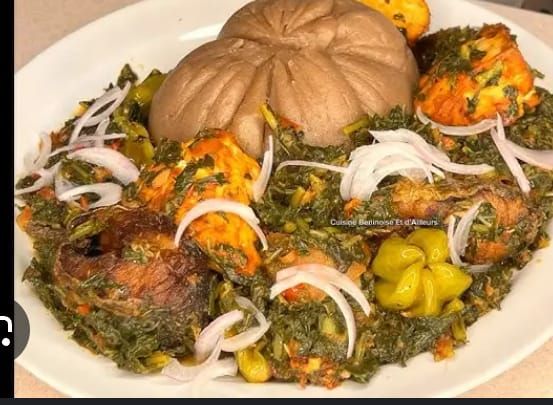 Sauce basilique avec pâte noire - MAQUIS MAHI