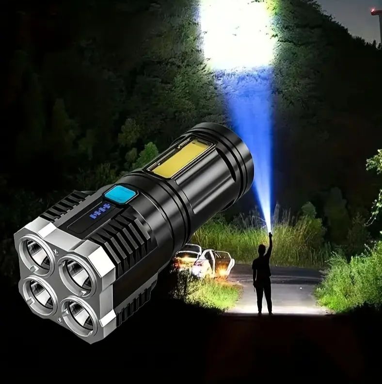 Ultra-Bright 4-LED Flashlight