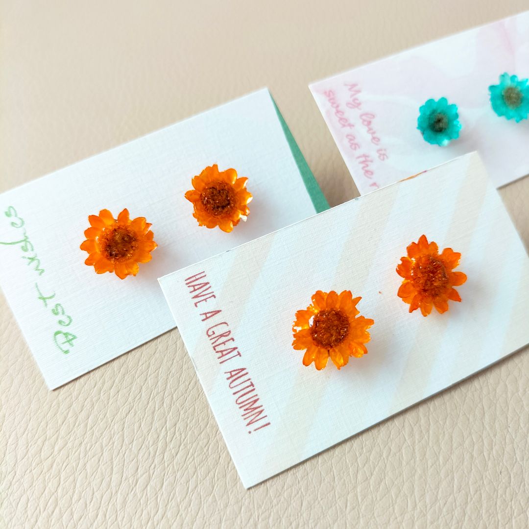 Mini Sunny Studs