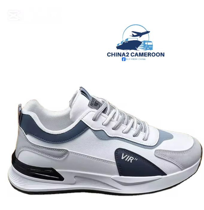 New sports shoes 