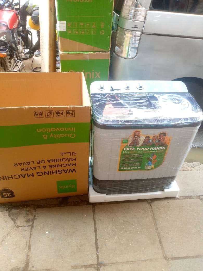 Syinix 10kgs top load twin tub washing machine