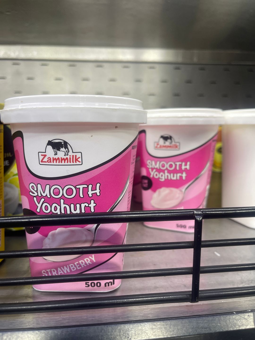 Zammilk Yog. Low Fat Smooth Strawberry 500ml