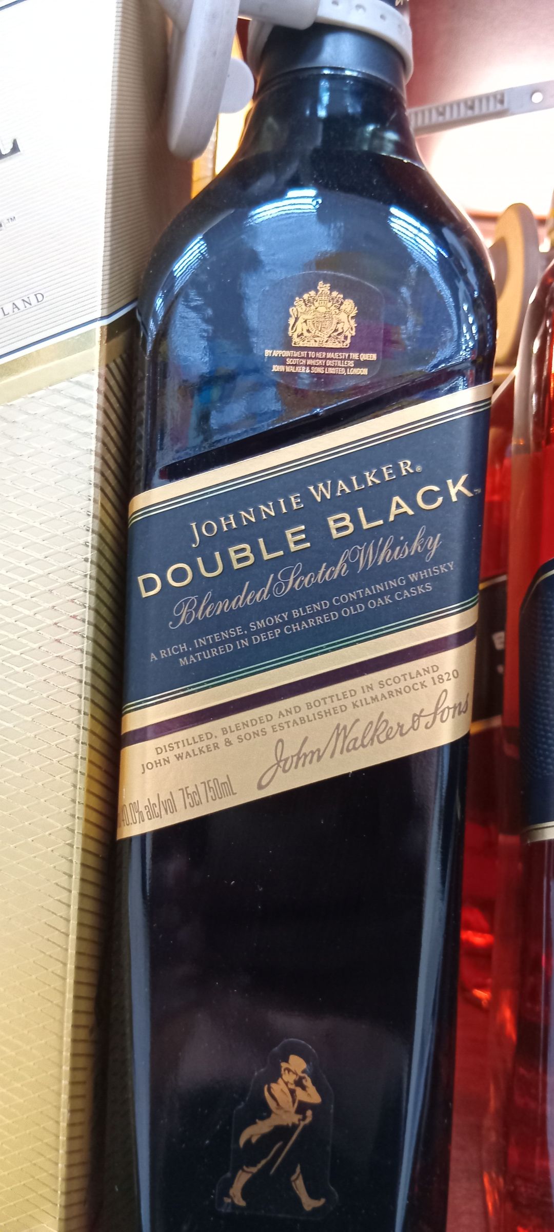 Johnnie Walker Double Black Wh. 750ml