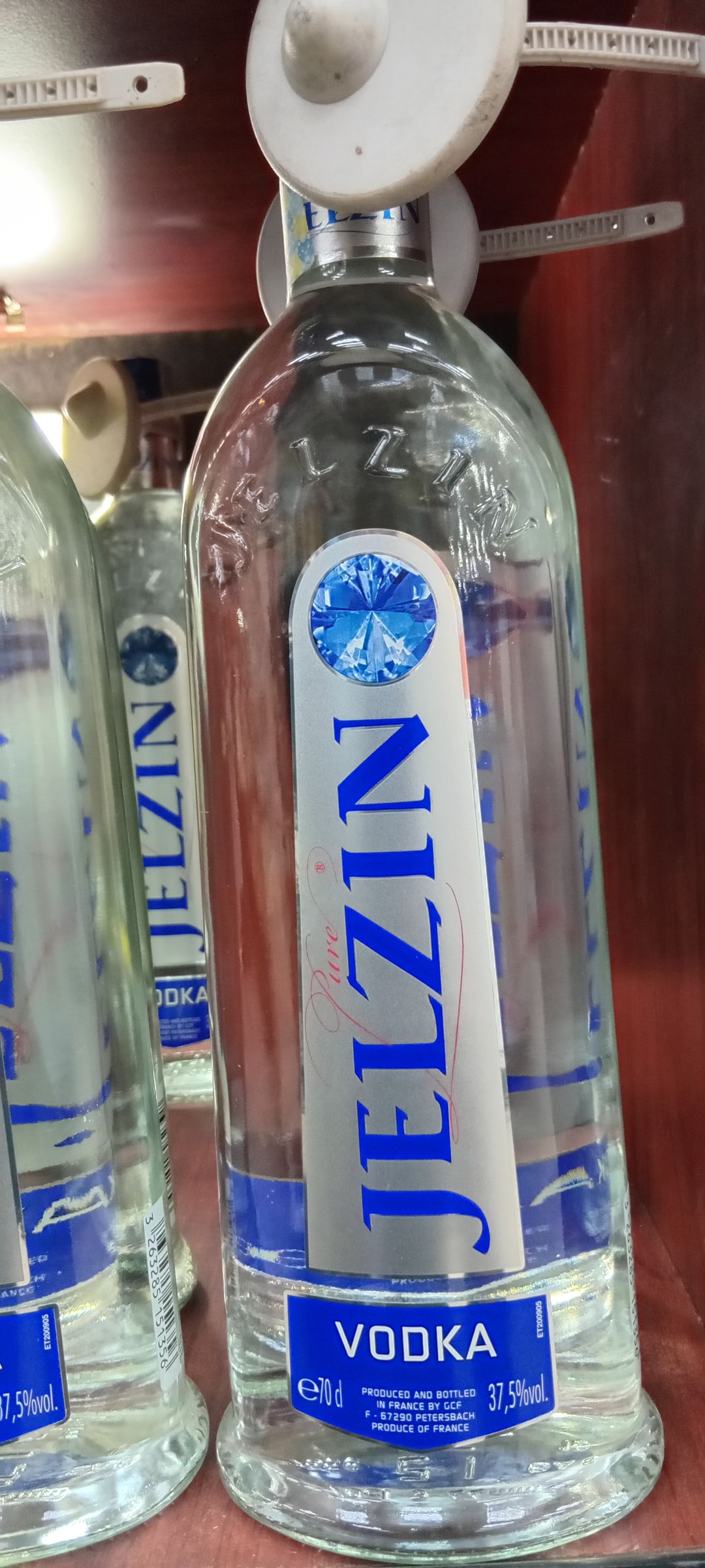 B. Jelzin Vodka 700ml