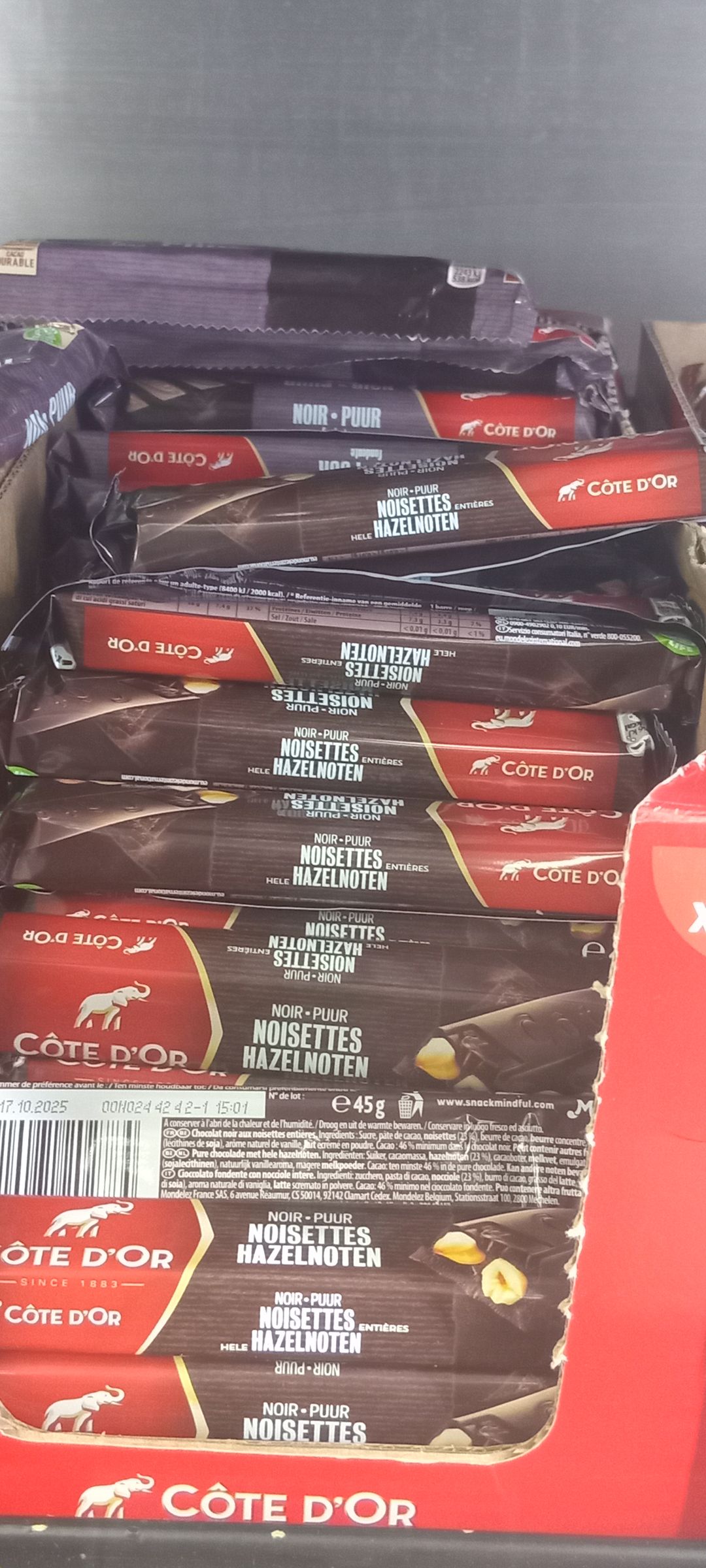 Cote D’Or Choc. Noir Noisettes Bar