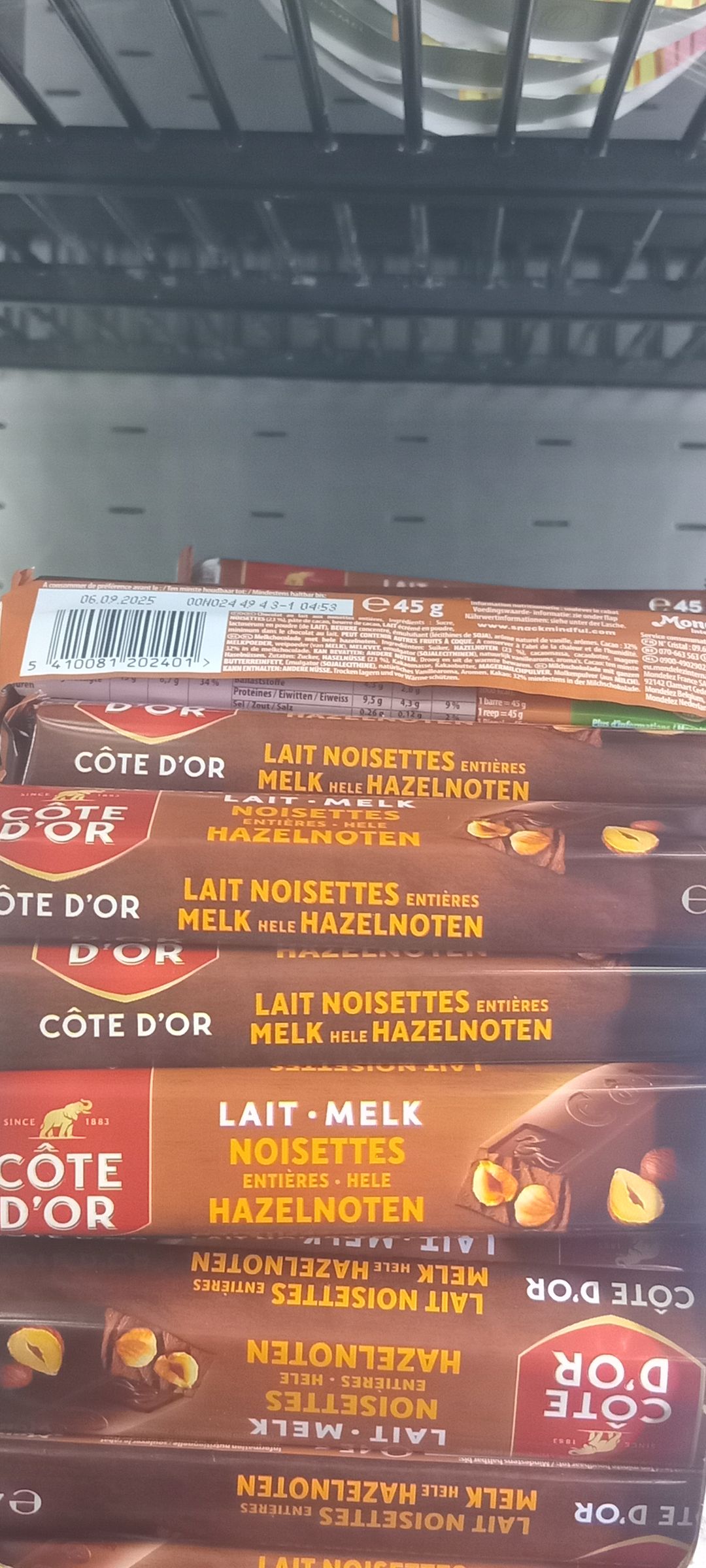Cote D’Or Choc. Lait Noisettes Ent